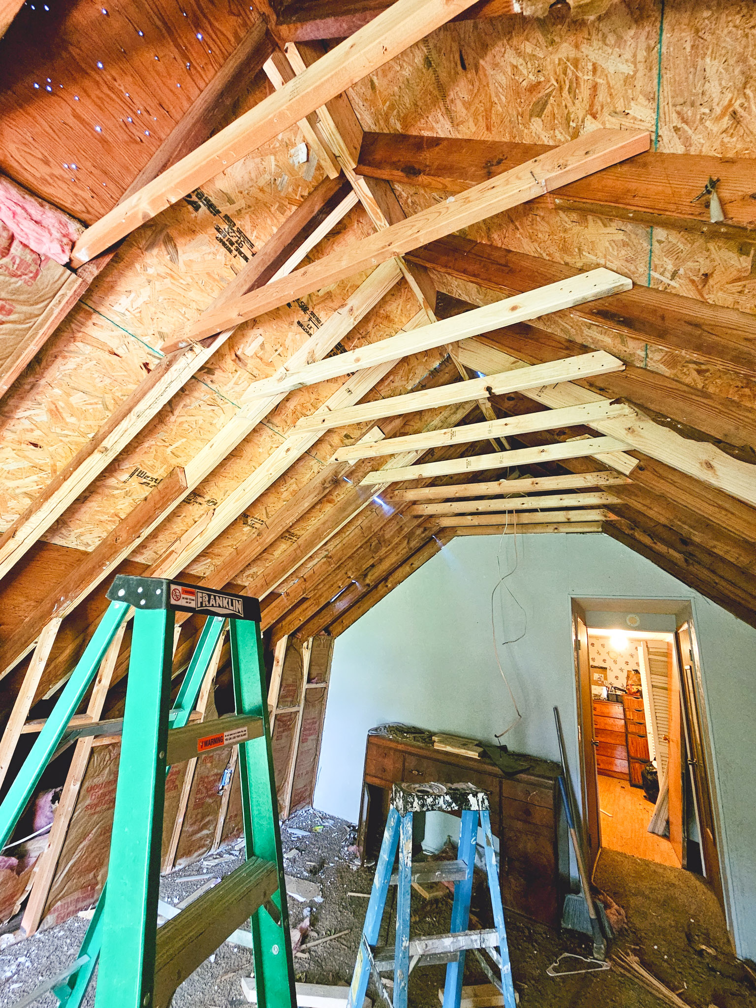 Before drywall repair project in St. Louis MO